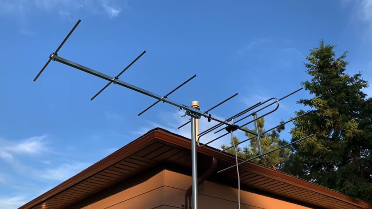 Stellar Labs 30-2475 Fringe Directional Outdoor Antenna VHF-Hi Band HDTV 174-230 MHz
